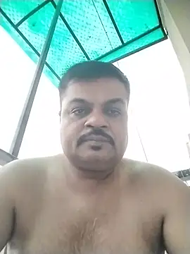 Snapshot of Desi_Londa_143 chatting on June 1, 2026, 12:22 am Desi Londa 143 online show from June 1, 2026, 12:22 am