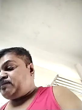 Snapshot of Desi_Londa_143 chatting on May 9, 2026, 2:26 am Desi Londa 143 online show from May 9, 2026, 2:26 am