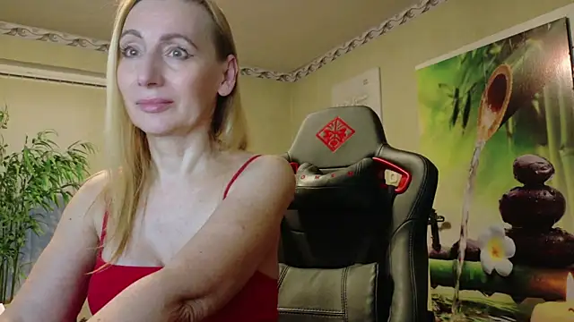 HotLana69 online show from March 30, 2026, 5:36 pm