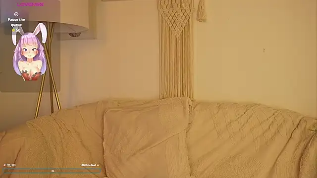 bunnycuteshy online show from November 11, 2025, 3:07 pm