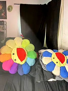 MsConejitaa online show from September 15, 2025, 2:50 pm