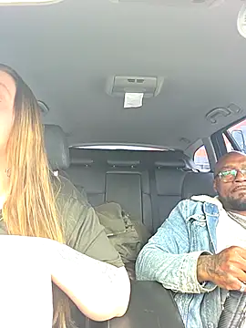 Snapshot of Melissa1994- chatting on April 5, 2026, 2:57 pm Melissa1994- online show from April 5, 2026, 2:57 pm