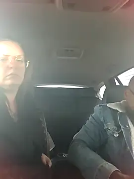 Snapshot of Melissa1994- chatting on April 3, 2026, 3:29 pm Melissa1994- online show from April 3, 2026, 3:29 pm