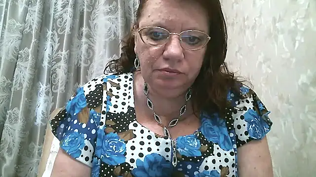 SusanaAhSun online show from May 25, 2026, 11:09 am