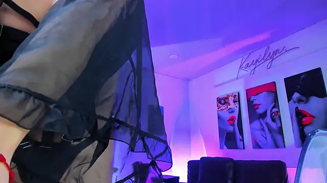 kayilyn online show from September 29, 2025, 12:00 pm