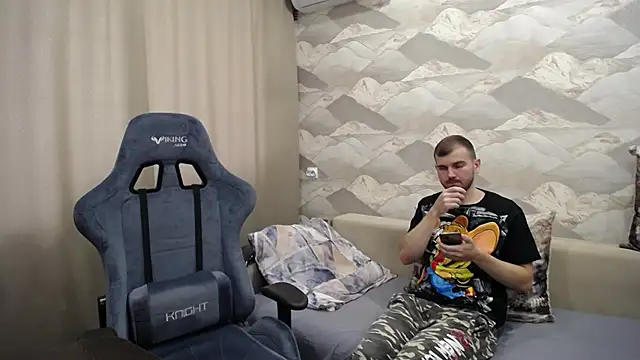 SerzhKorol1 online show from September 19, 2025, 9:13 am