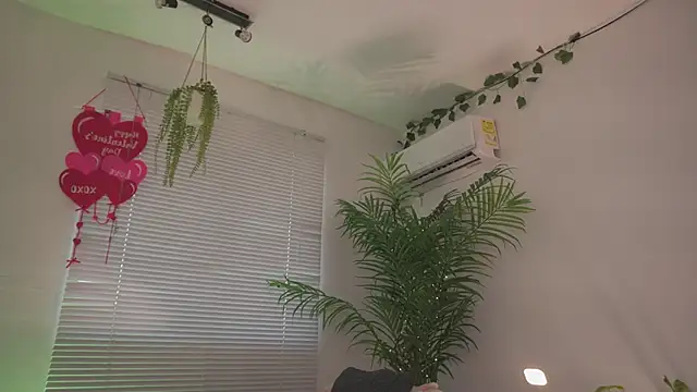 Cooper-Reds online show from February 19, 2026, 5:54 pm