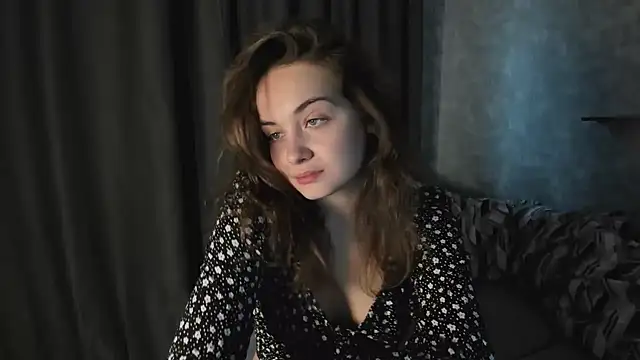 KristinaLoison online show from April 18, 2026, 10:06 am