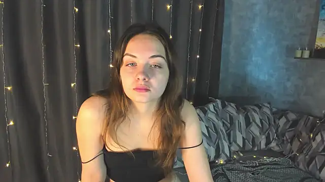 KristinaLoison online show from February 12, 2025, 6:40 am