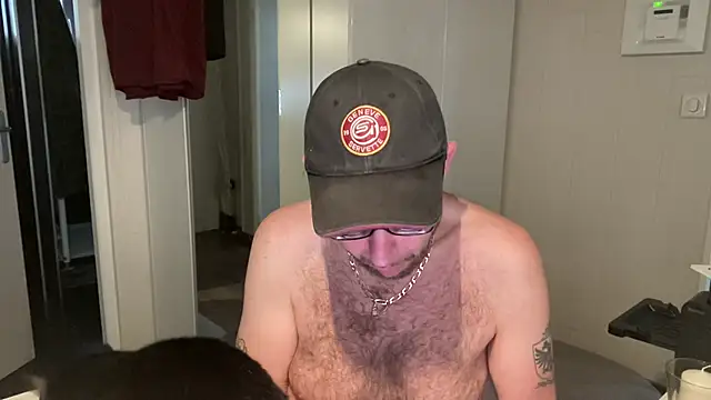 FABIOGLASSES online show from September 15, 2025, 5:24 pm