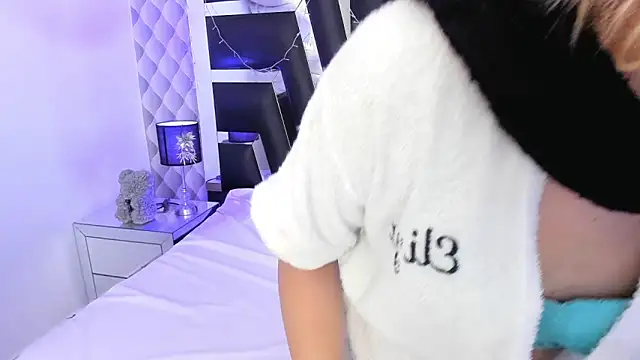 katya kozlov online show from March 15, 2025, 10:03 am