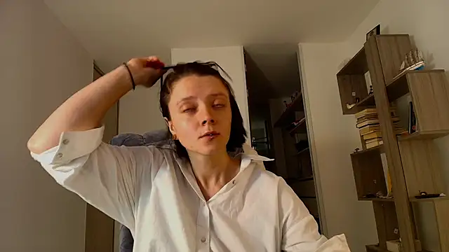 Arya starrk online show from October 10, 2025, 4:19 pm