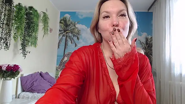 Snapshot of soaring_love chatting on March 7, 2025, 9:51 am soaring love online show from March 7, 2025, 9:51 am