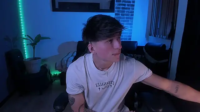 Thomass clark online show from February 23, 2026, 1:07 am