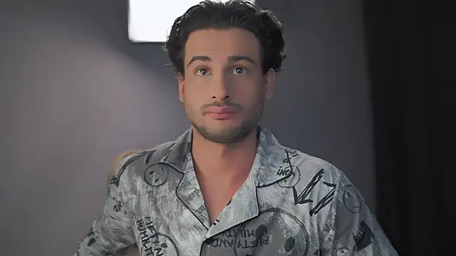 Keen   Luckystrike online show from February 6, 2025, 6:56 pm