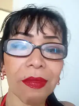 Snapshot of kelly_dirty_ chatting on November 1, 2025, 9:41 pm kelly dirty online show from November 1, 2025, 9:41 pm