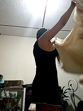 Snapshot of kelly_dirty_ chatting on November 2, 2025, 8:25 pm kelly dirty online show from November 2, 2025, 8:25 pm