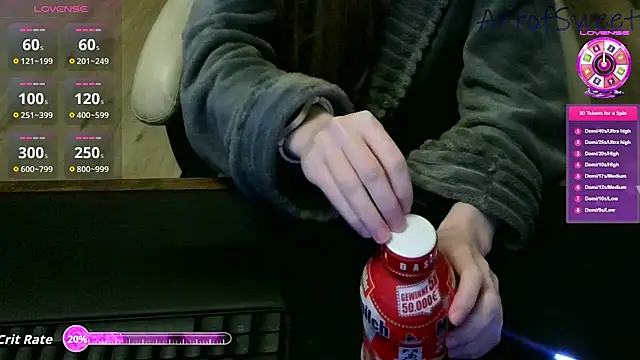 Snapshot of ArtofSweet chatting on September 12, 2025, 7:57 pm ArtofSweet online show from September 12, 2025, 7:57 pm