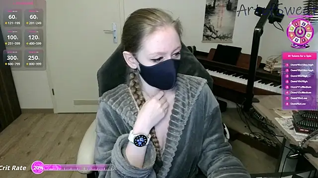 Snapshot of ArtofSweet chatting on October 21, 2025, 5:56 pm ArtofSweet online show from October 21, 2025, 5:56 pm