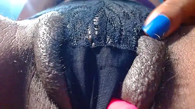 bethanywilson 23 online show from April 7, 2026, 5:59 pm