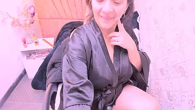 MarilynMiilf  online show from September 12, 2025, 8:36 am