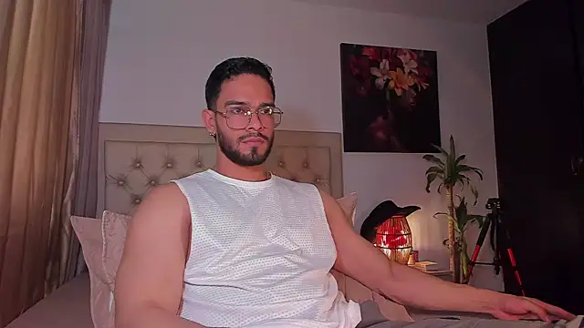 Josseph1  online show from March 22, 2025, 9:42 pm