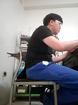 ksshp9502 online show from February 25, 2026, 4:18 pm