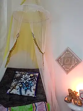 sophiaamethystt online show from February 20, 2025, 5:30 pm