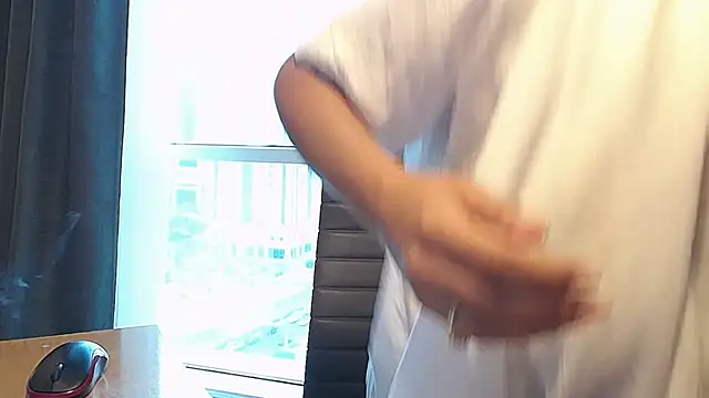 InannaStar online show from February 8, 2025, 1:33 pm