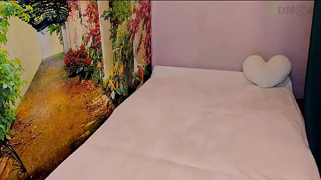 Snapshot of I-JUST-I chatting on January 11, 2026, 10:11 am I-JUST-I online show from January 11, 2026, 10:11 am