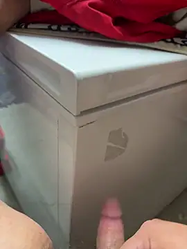 Snapshot of buri232 chatting on November 8, 2025, 6:22 pm buri232 online show from November 8, 2025, 6:22 pm