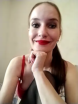 AimeeFair online show from October 3, 2025, 11:45 am