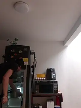 Headhunterdz online show from September 28, 2025, 8:05 pm