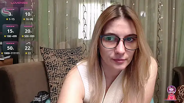 Snapshot of lovingfeetheels chatting on February 12, 2026, 8:58 am lovingfeetheels online show from February 12, 2026, 8:58 am