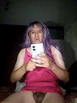 karlaalva online show from April 15, 2026, 6:52 am