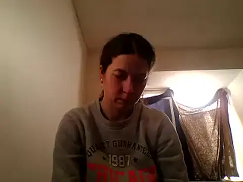 Snapshot of Tamilashaa chatting on February 18, 2025, 6:37 am Tamilashaa online show from February 18, 2025, 6:37 am