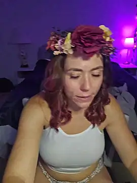 Ellie-L-Elizabeth online show from October 22, 2025, 5:12 pm