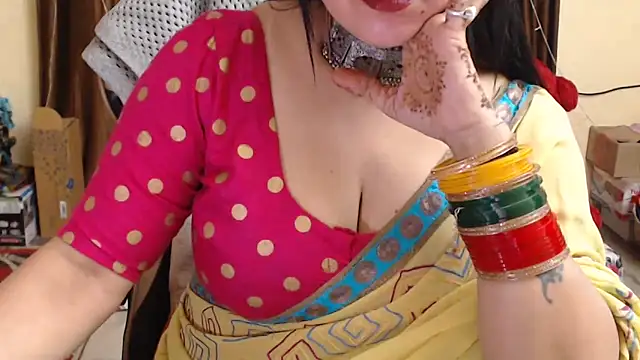 Snapshot of Naughty_Kashish chatting on March 4, 2025, 9:29 am Naughty Kashish online show from March 4, 2025, 9:29 am