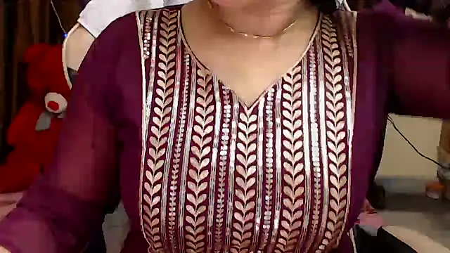 Snapshot of Naughty_Kashish chatting on September 29, 2025, 6:20 am Naughty Kashish online show from September 29, 2025, 6:20 am