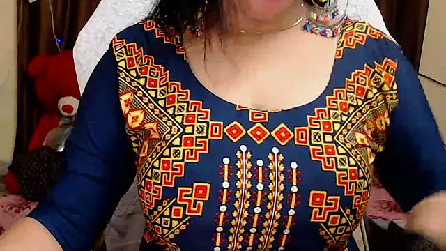 Snapshot of Naughty_Kashish chatting on September 24, 2025, 6:31 am Naughty Kashish online show from September 24, 2025, 6:31 am