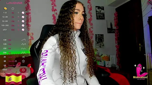 gabrielatafur  online show from March 20, 2025, 9:26 am