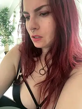 LunaMoongirl online show from September 20, 2025, 4:12 pm