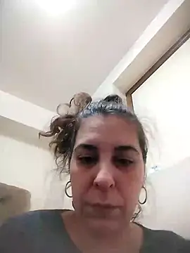 KarinaNoir online show from February 28, 2026, 4:12 am