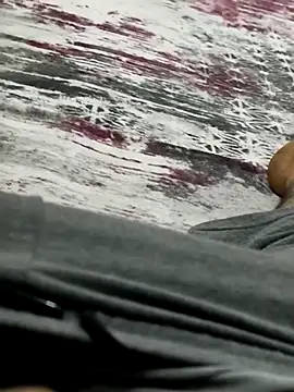 Snapshot of Siyahinci72 chatting on November 15, 2025, 7:29 pm Siyahinci72 online show from November 15, 2025, 7:29 pm