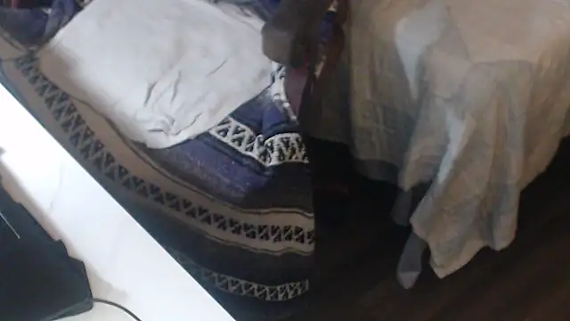 QueenDenizeAndTheCaptain online show from October 3, 2025, 6:04 am