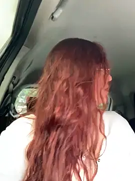 kayortiiz online show from September 24, 2025, 4:24 pm