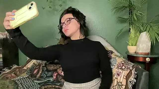 sweetandwet daddy online show from September 29, 2025, 6:20 am