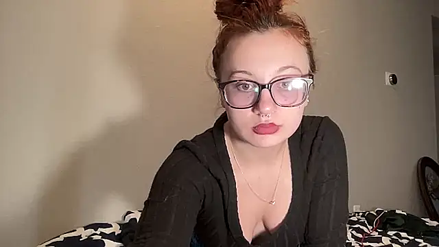 sweetandwet daddy online show from February 4, 2025, 8:17 pm