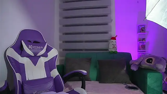 sophie cute66 online show from March 29, 2026, 3:41 am