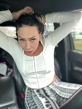 annablisss online show from March 3, 2025, 3:38 am